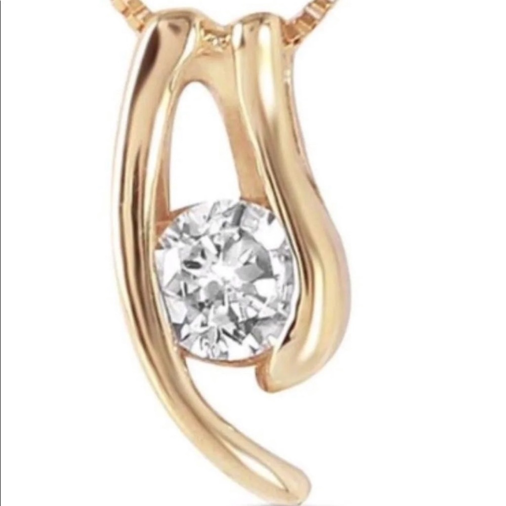 14k solid yellow gold necklace with pend.